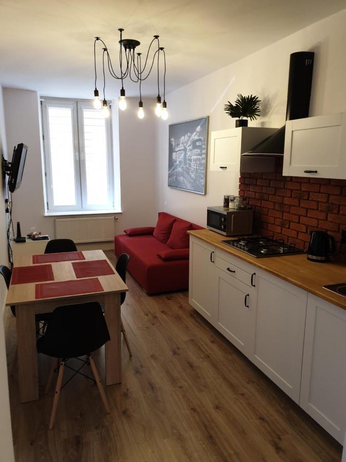 Kobi Appartement Kielce Buitenkant foto